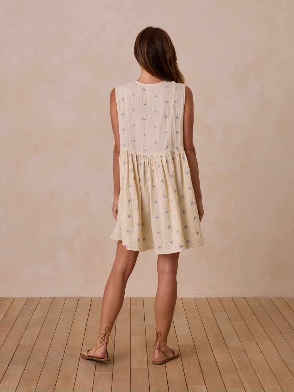 Rylee + Cru AVERY DRESS | BLUE DAISIES - NWT - Large - Picture 2 of 4